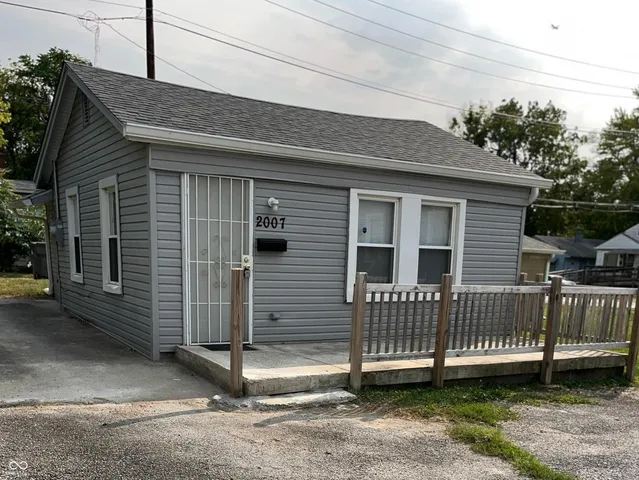 $1,050 | 2007 East 38th Street, Indianapolis, IN 46218