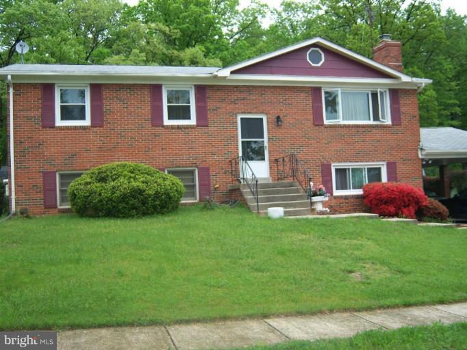 12713 Glynis Road Clinton, MD 20735 - Photo 1 of 22 Exterior (Main)