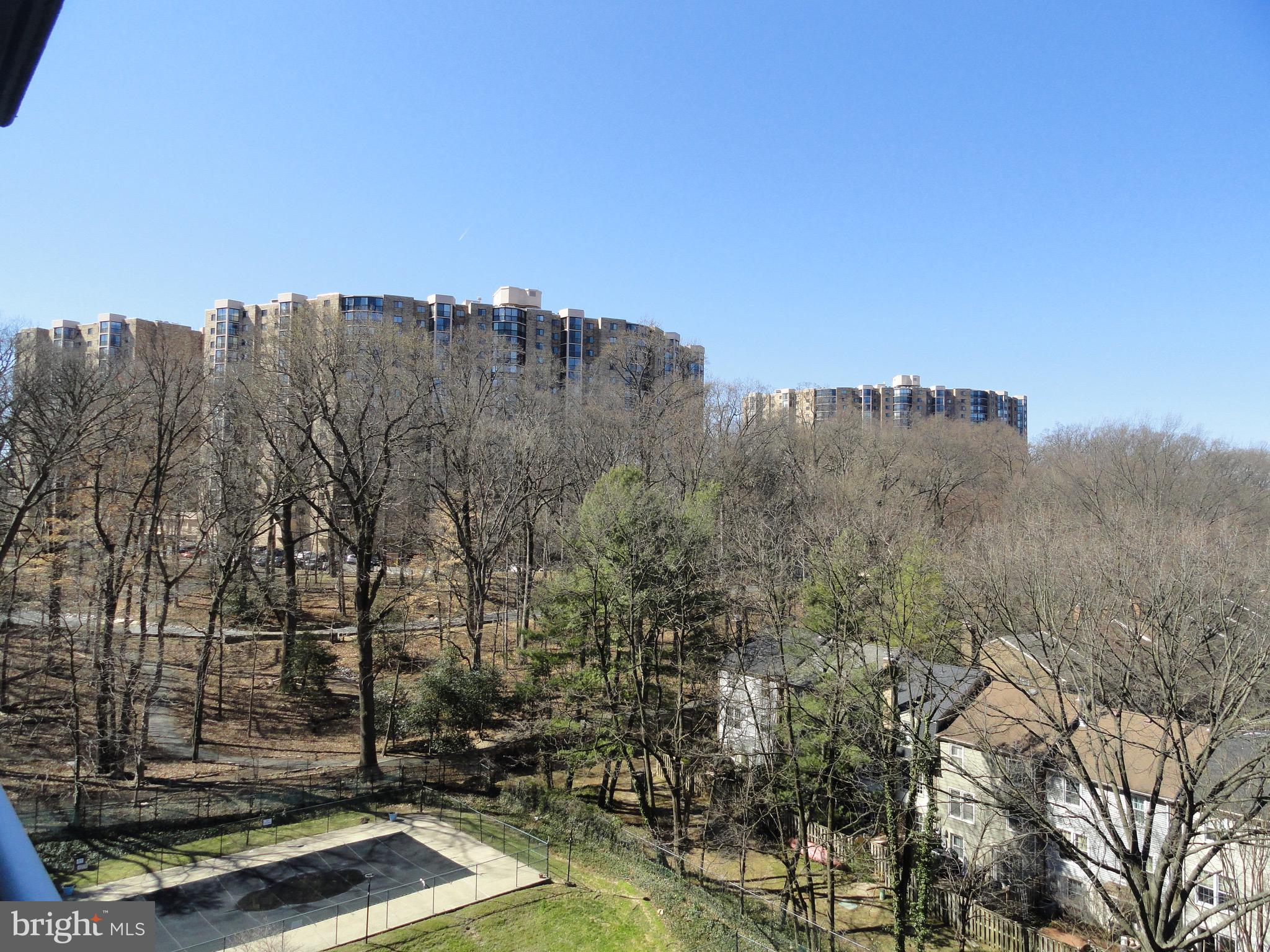 2059 Huntington Avenue, Unit 908 Alexandria, VA 22303 - Photo 13 of 21