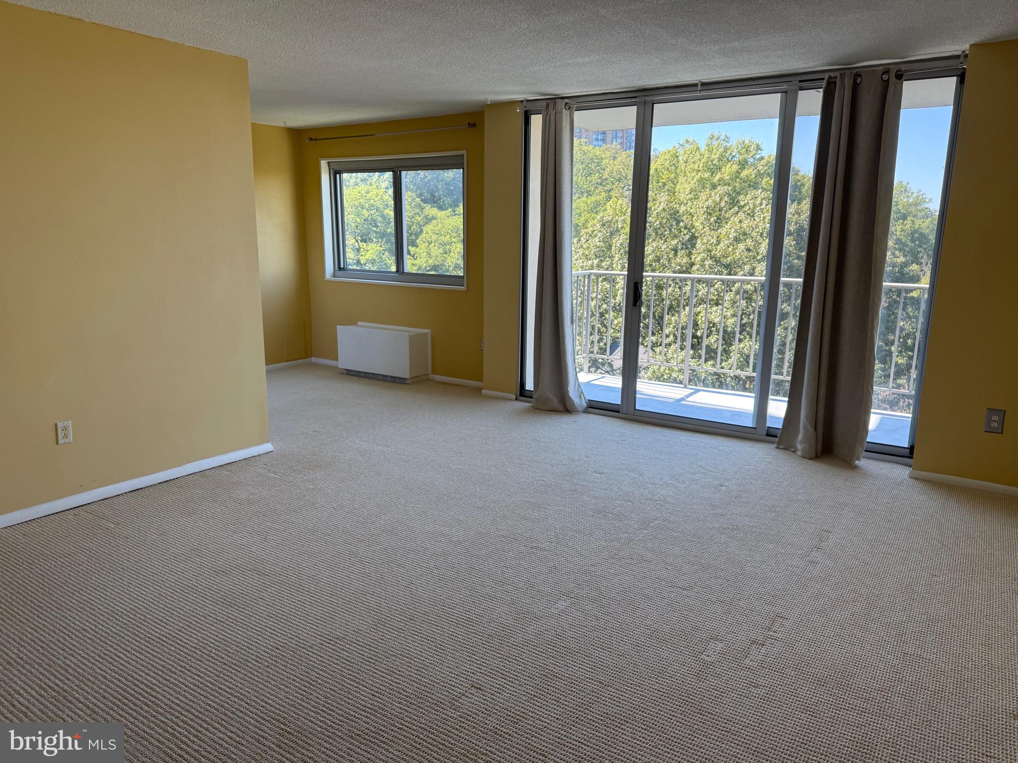 2059 Huntington Avenue, Unit 908 Alexandria, VA 22303 - Photo 18 of 21