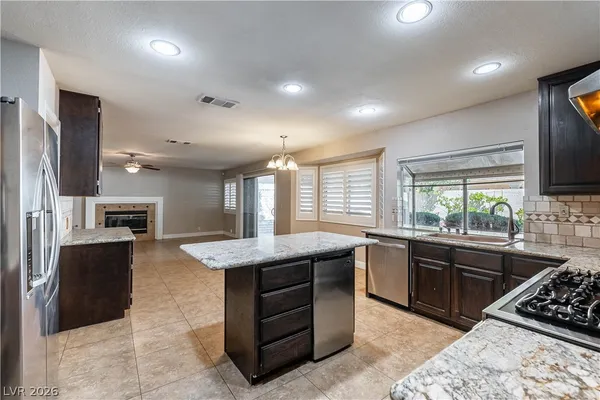 $3,548 | 10028 Sail Landing Court, Las Vegas, NV 89117