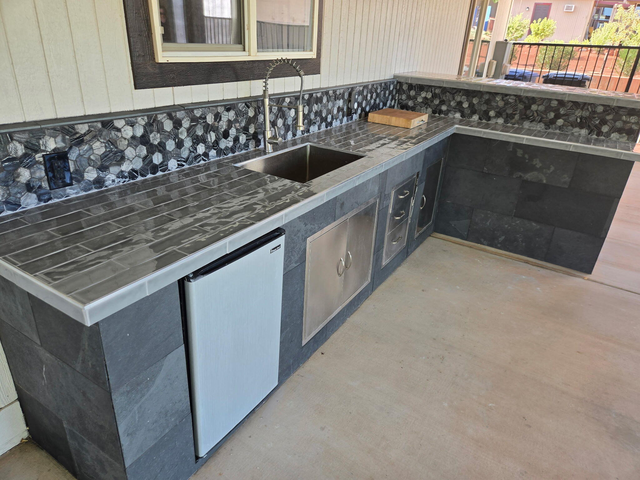 264 North 100 West Ivins, UT 84738 - Photo 11 of 34 Outdoor Kitchen