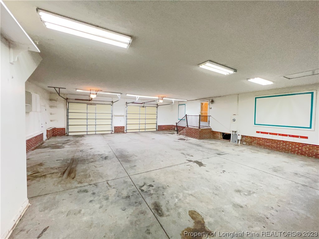 74 Decker Road St. Pauls, NC 28384 - Photo 15 of 46 a view of livingroom with natural light
