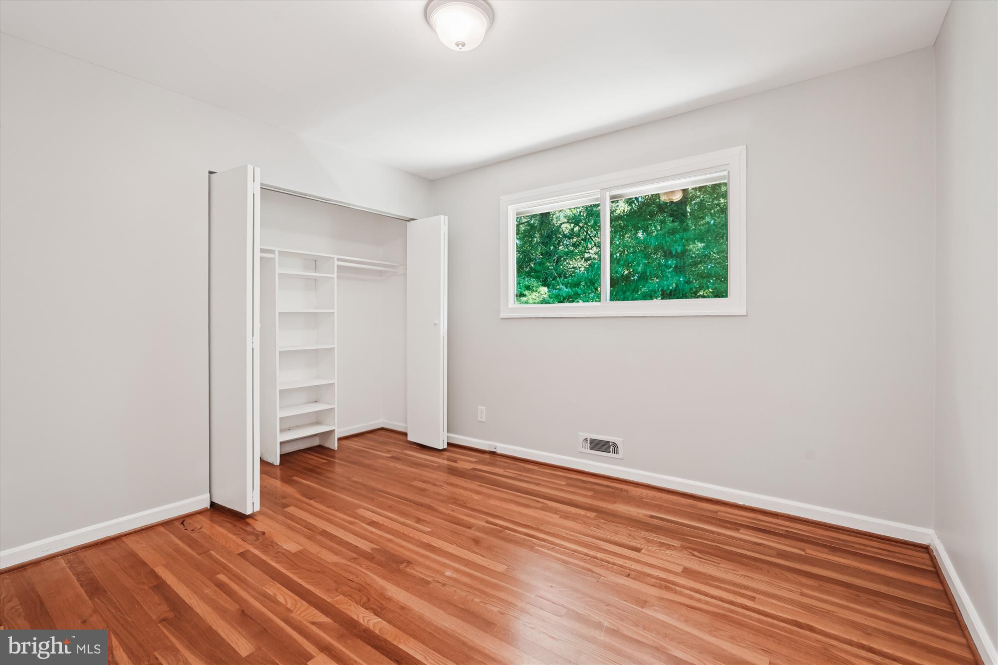 13005 Bluhill Road Silver Spring, MD 20906 - Photo 13 of 30