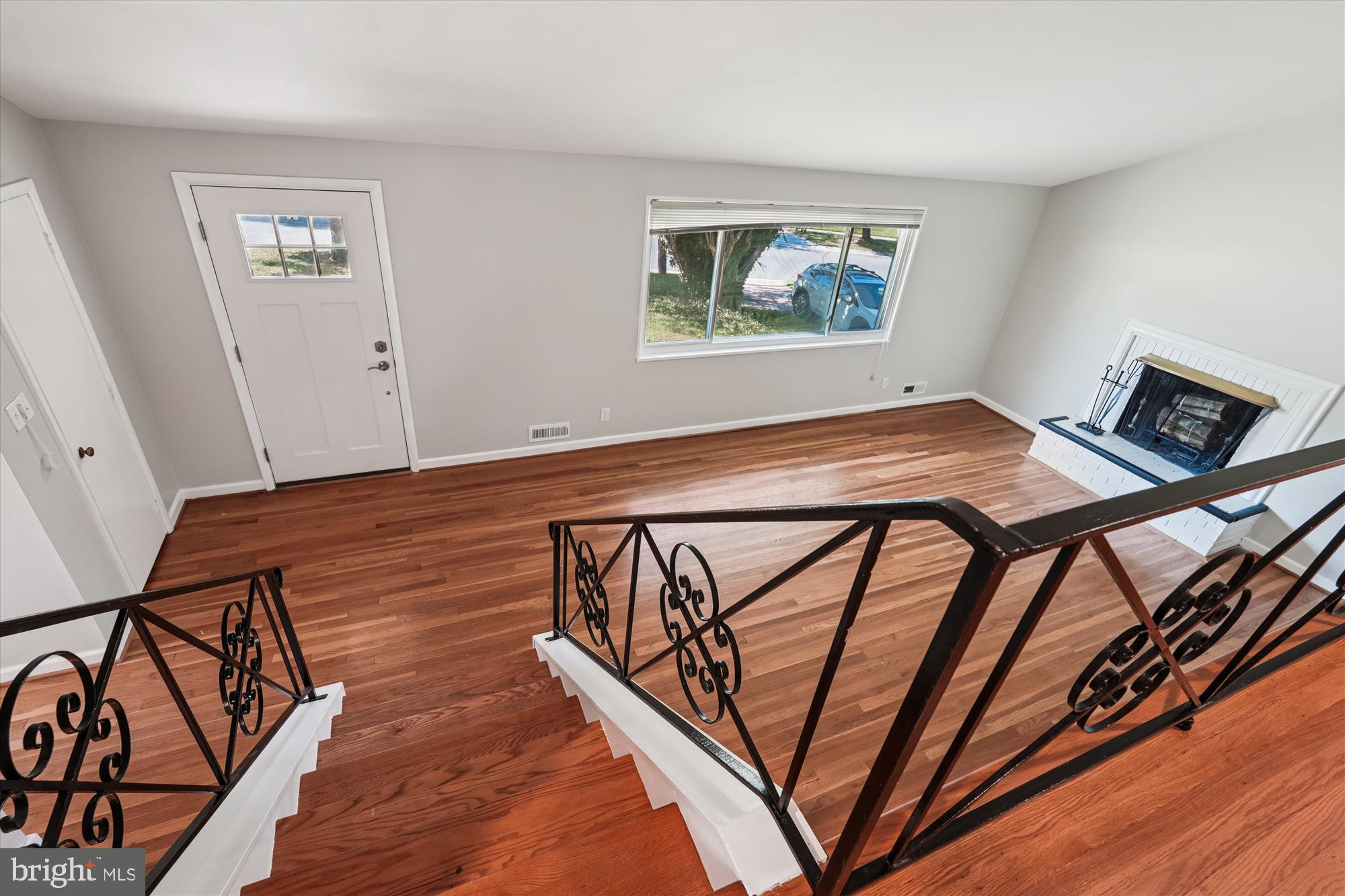 13005 Bluhill Road Silver Spring, MD 20906 - Photo 5 of 30