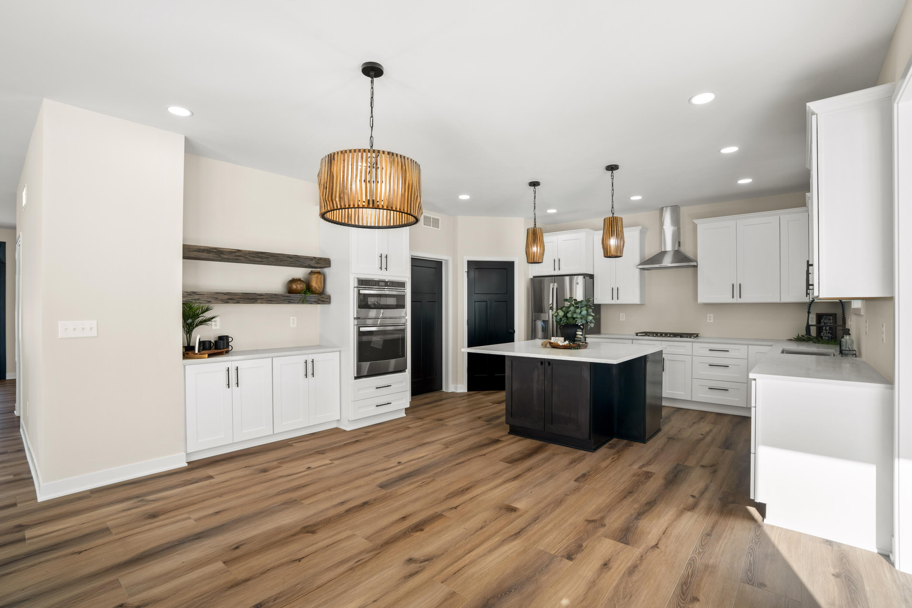 11701 45th Avenue Pleasant Prairie, WI 53158 - Photo 14 of 63 Dining