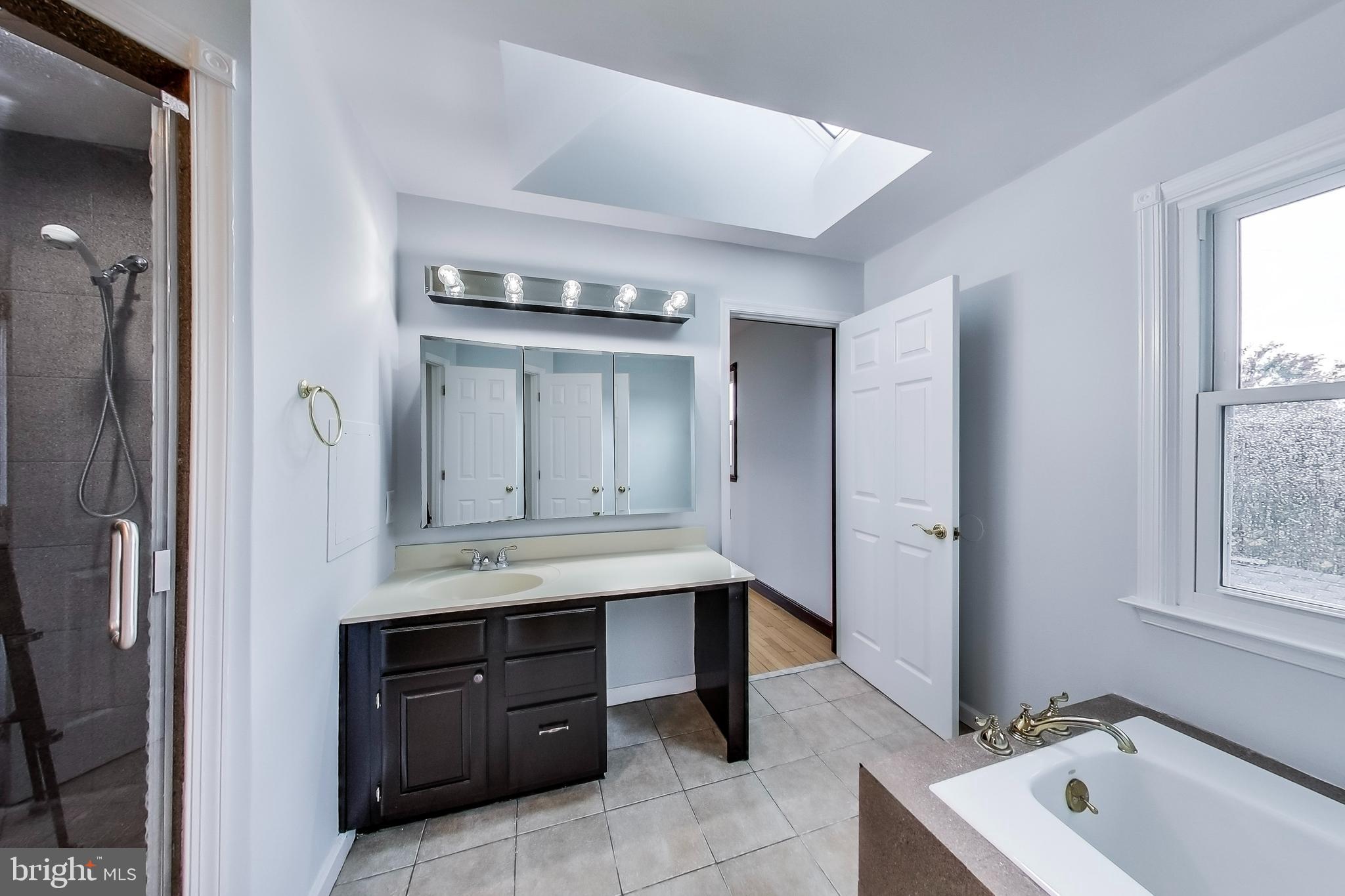 20109 Westerly Avenue Poolesville, MD 20837 - Photo 11 of 24