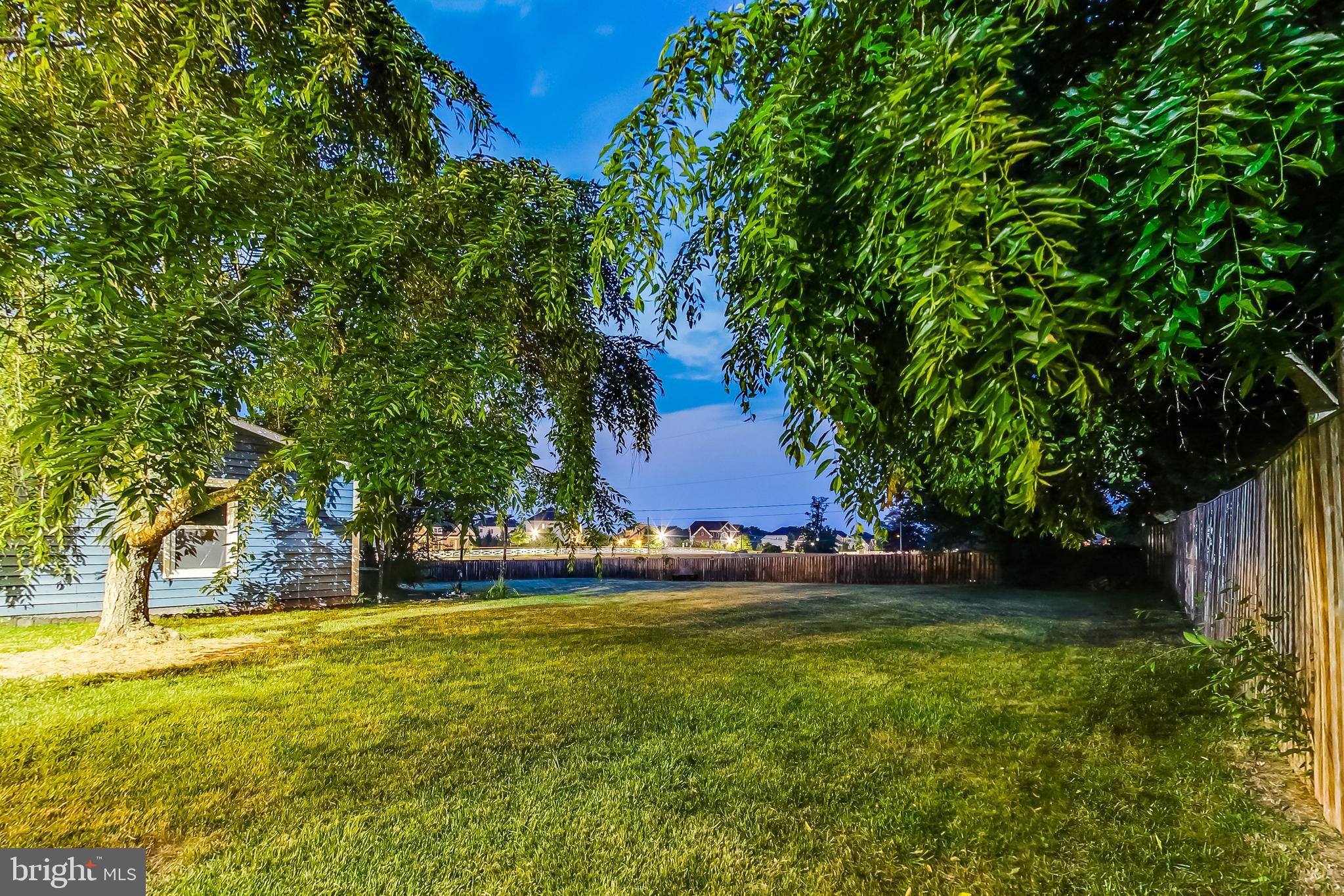 20109 Westerly Avenue Poolesville, MD 20837 - Photo 17 of 24