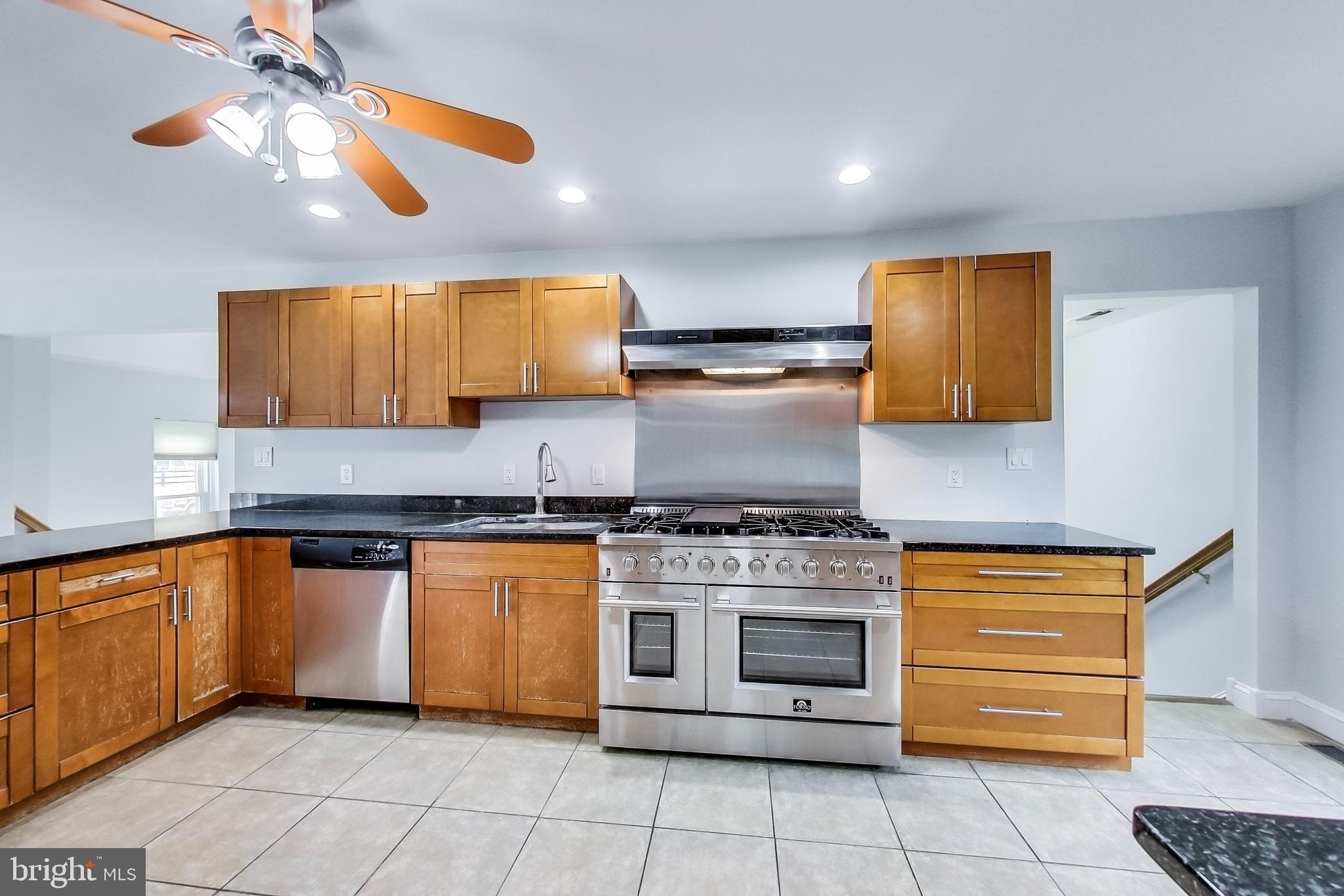 20109 Westerly Avenue Poolesville, MD 20837 - Photo 7 of 24