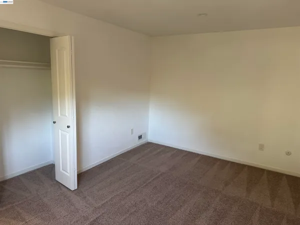 an empty room with a empty space