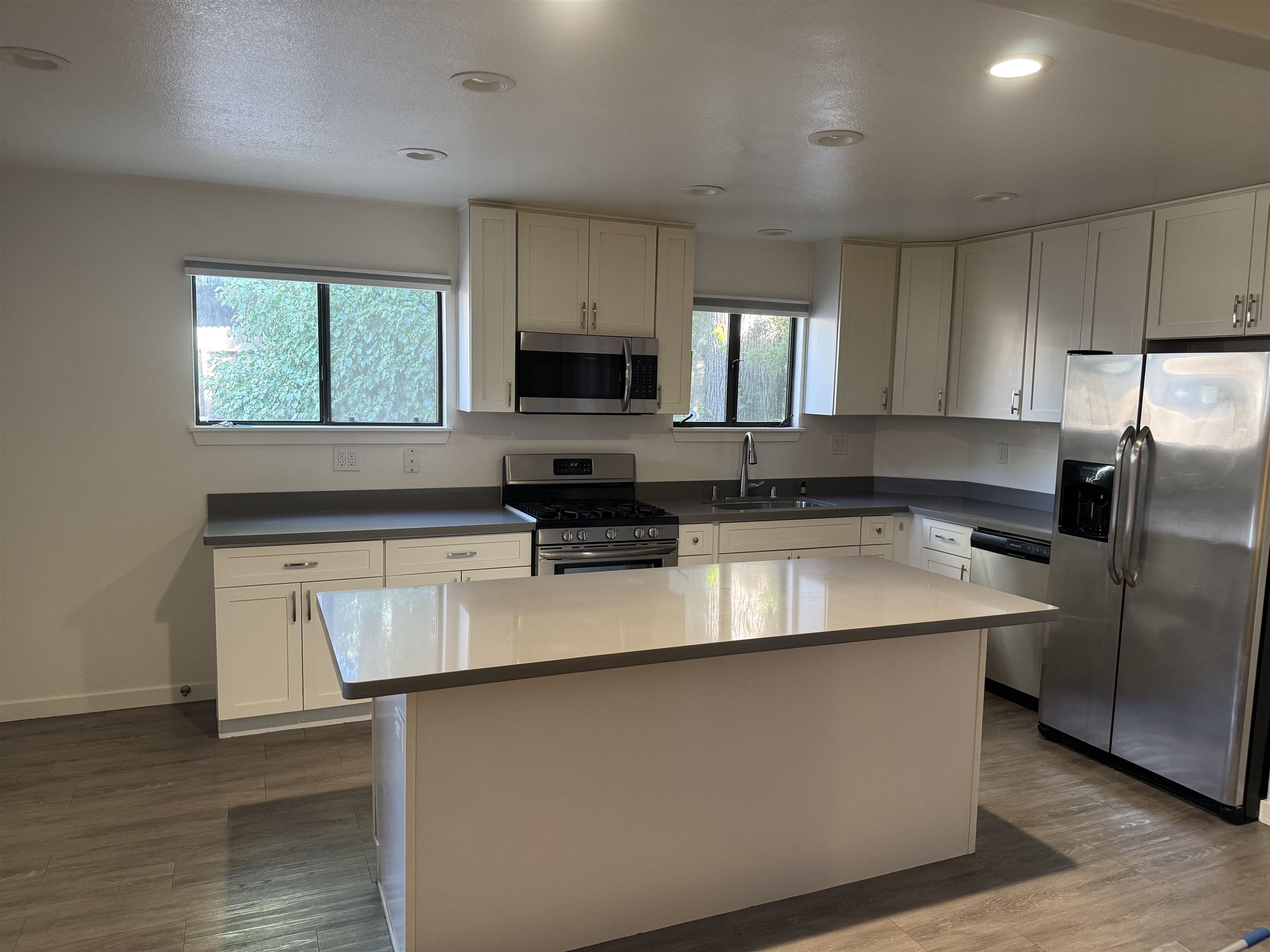 1836 Fifth Avenue San Rafael, CA 94901 - Photo 4 of 15