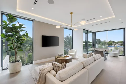 $4,950,000 | 310 Grove Place, Delray Beach, FL 33444