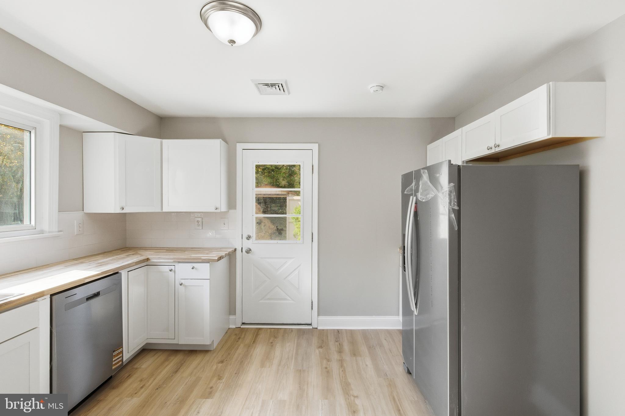 48925 Chisleytown Road St. Inigoes, MD 20684 - Photo 2 of 29 Gallery Image 2