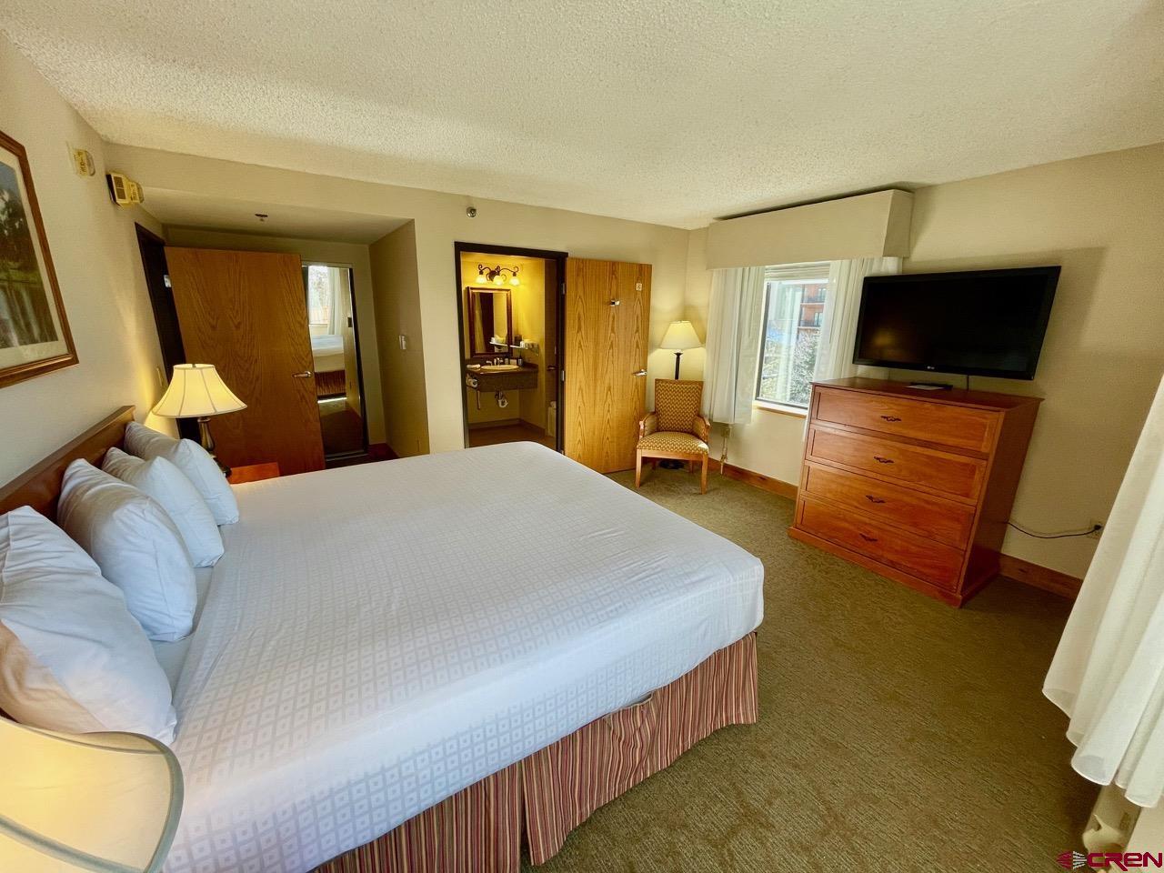6 Emmons Road, Unit 404 Crested Butte, CO 81225 - Photo 15 of 28 Gallery Image 15