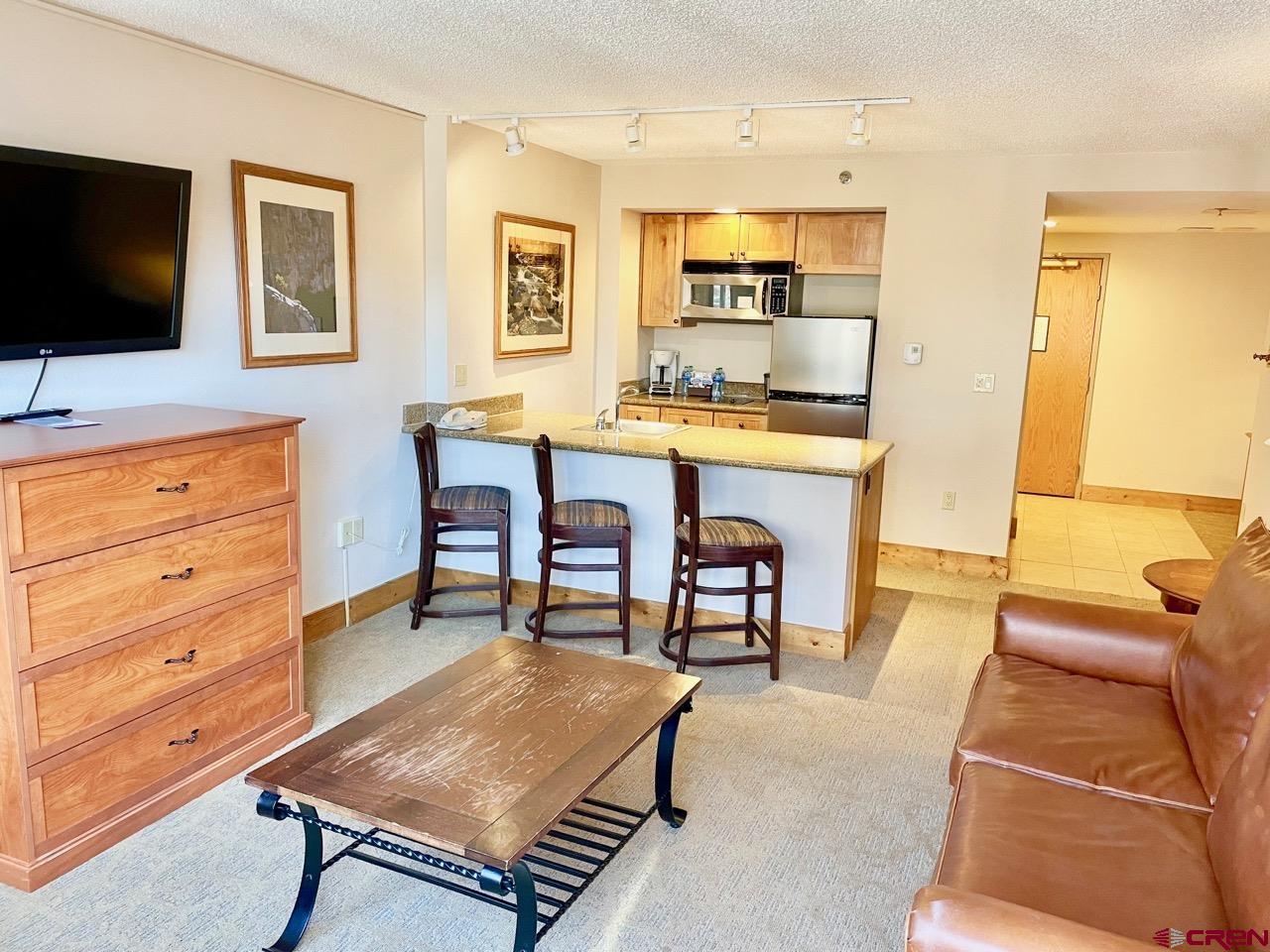 6 Emmons Road, Unit 404 Crested Butte, CO 81225 - Photo 5 of 28 Gallery Image 5