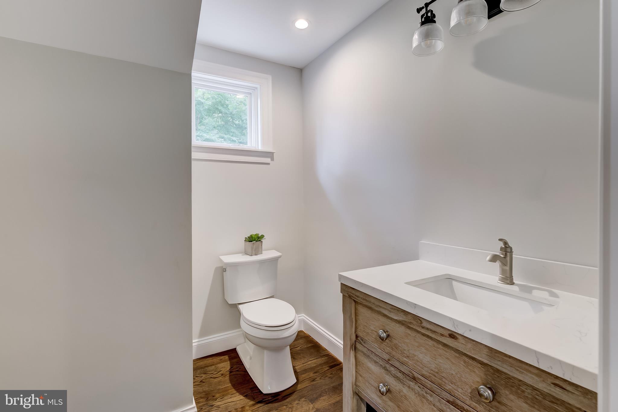 416 Garrison Forest Road Owings Mills, MD 21117 - Photo 75 of 95 Guest Suite Bath