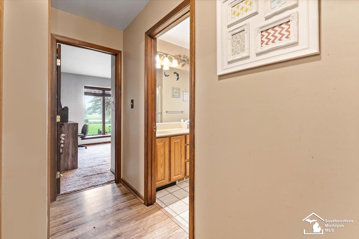 22077 Middlebelt Road New Boston, MI 48164 - Photo 19 of 41