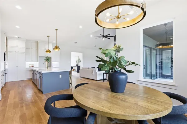 $775,000 | 449 Whispering Way, Red Oak, TX 75154