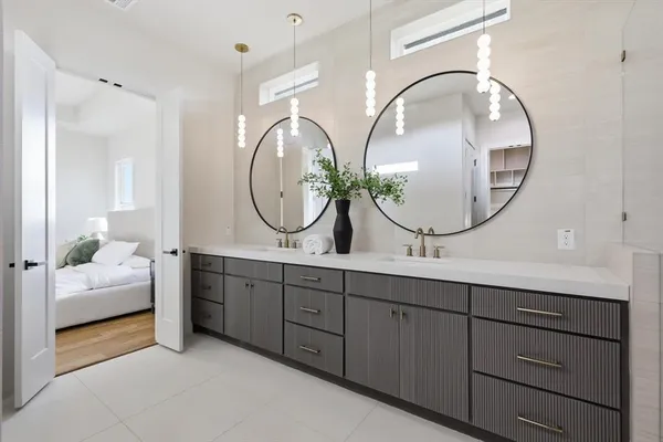 $775,000 | 449 Whispering Way, Red Oak, TX 75154