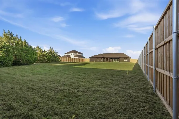 $775,000 | 449 Whispering Way, Red Oak, TX 75154