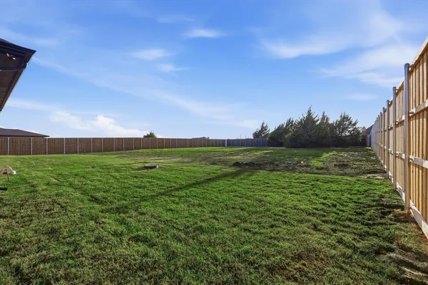 $775,000 | 449 Whispering Way, Red Oak, TX 75154