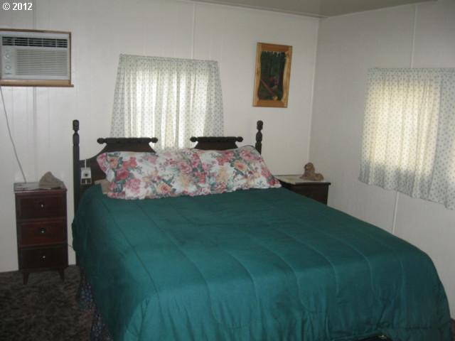 83790 Winesap Road Milton Freewater, OR 97862 - Photo 8 of 12 Bedroom, Primary