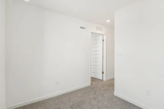 $309,990 | 1447 Oakfield Lane, Pingree Grove, IL 60140