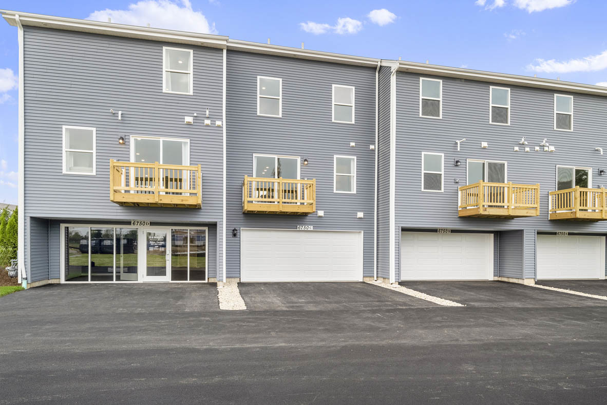 1447 Oakfield Lane Pingree Grove, IL 60140 - Photo 30 of 66