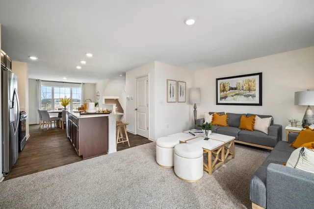 $309,990 | 1447 Oakfield Lane, Pingree Grove, IL 60140