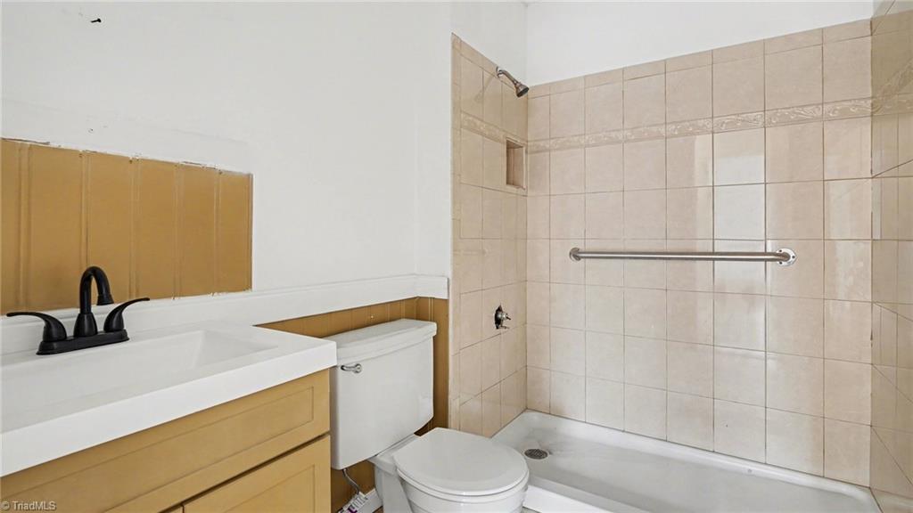 110 Hedgecock Road High Point, NC 27265 - Photo 11 of 16