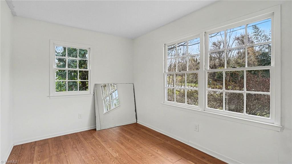 110 Hedgecock Road High Point, NC 27265 - Photo 5 of 16