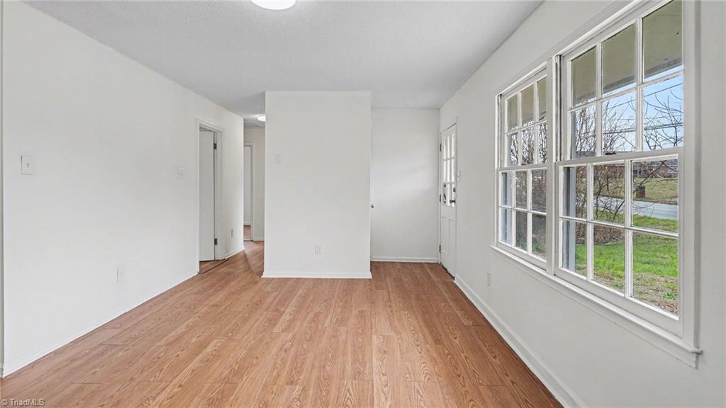 110 Hedgecock Road High Point, NC 27265 - Photo 7 of 16