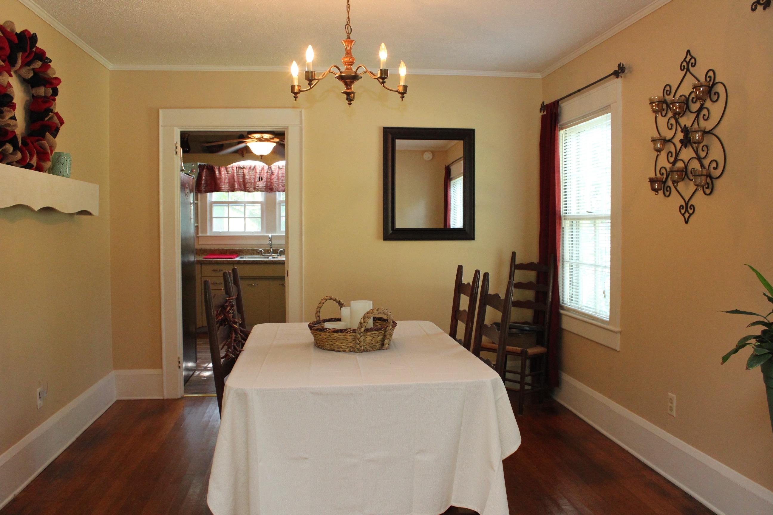 313 Louise Avenue Rockingham, NC 28379 - Photo 4 of 19 Formal Dining