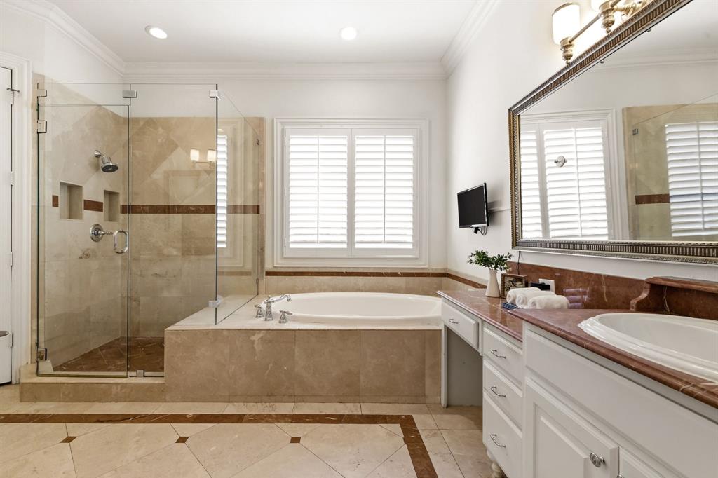 4529 Pomona Road Dallas, TX 75209 - Photo 17 of 35