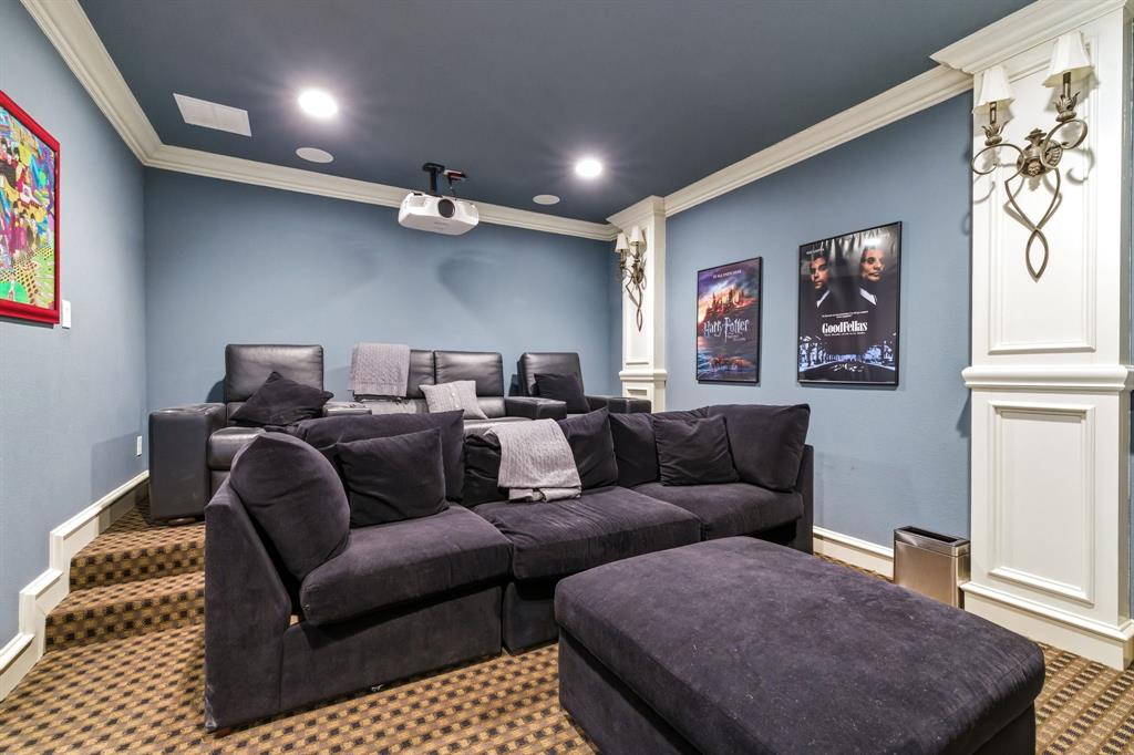 4529 Pomona Road Dallas, TX 75209 - Photo 27 of 35