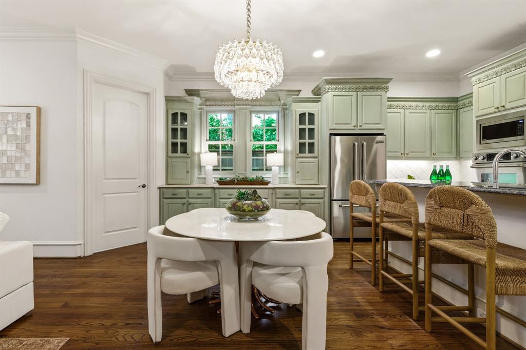 4529 Pomona Road Dallas, TX 75209 - Photo 9 of 35