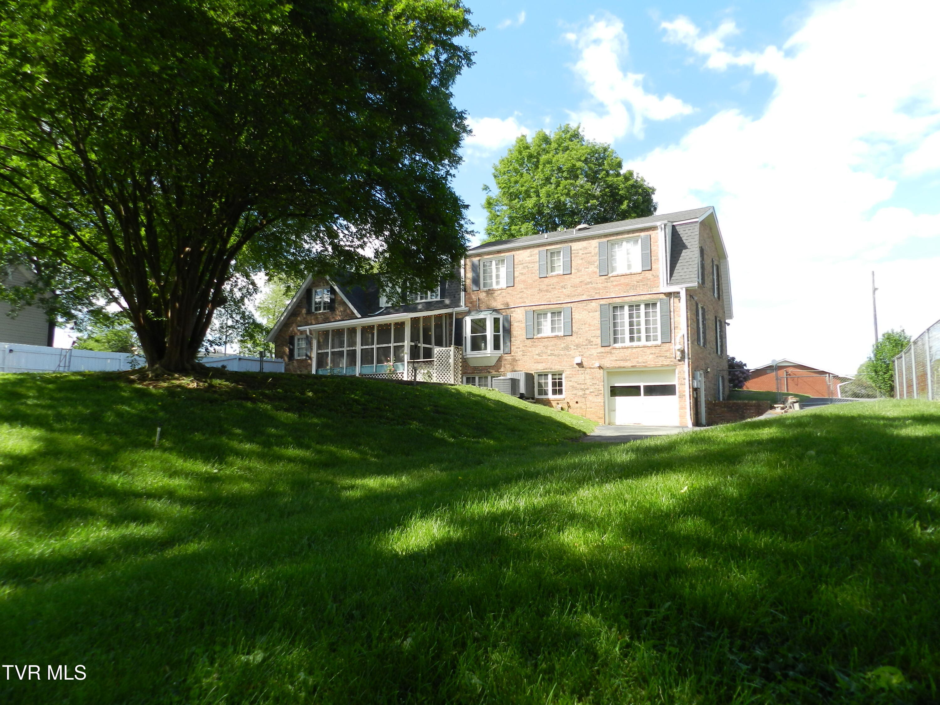 209 Scotland Road Kingsport, TN 37660 - Photo 50 of 60 DSCN3876