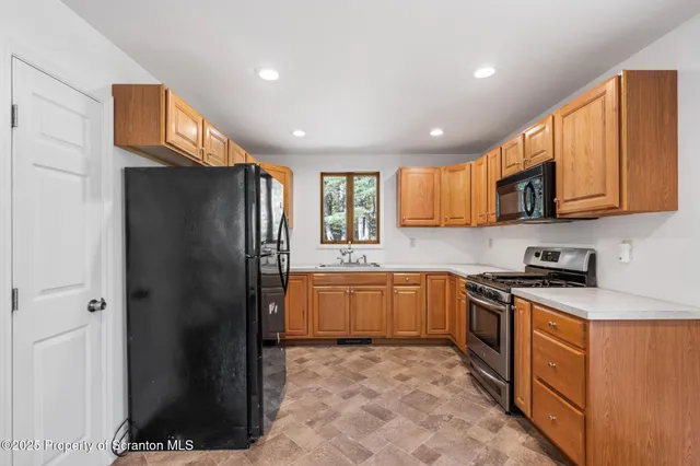 $674,000 | 14088 Highway 92, Thompson, PA 18465