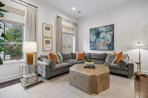 $620,000 | 3210 Carlisle Street, Unit 48, Dallas, TX 75204