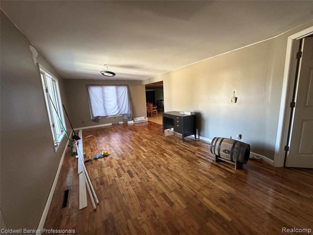 4925 Lippincott Road Lapeer, MI 48446 - Photo 20 of 23