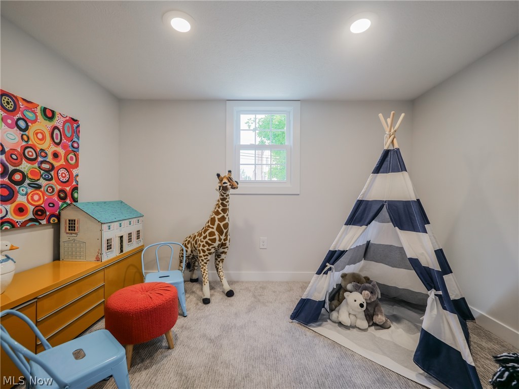 14160 Onaway Road Cleveland, OH 44120 - Photo 7 of 35 Office/playroom off the living room