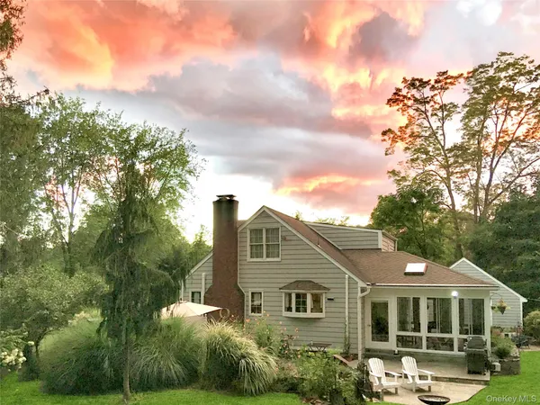 $935,000 | 10 Spruce Lane, Garrison, NY 10524