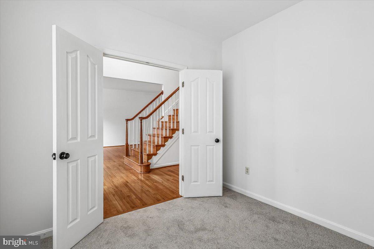 856 Sunny Chapel Road Odenton, MD 21113 - Photo 8 of 77 Main level office