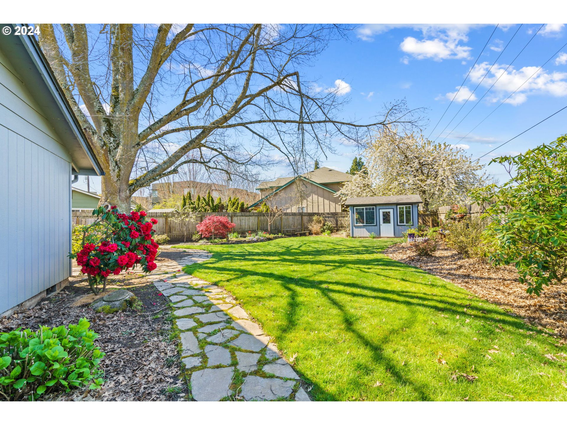 1370 Riggs Street Eugene, OR 97401 - Photo 22 of 24 Gallery Image 22