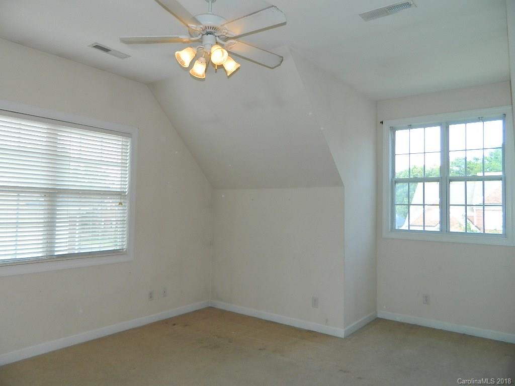 2017 Chipstone Road Charlotte, NC 28262 - Photo 19 of 35 Gallery Image 19