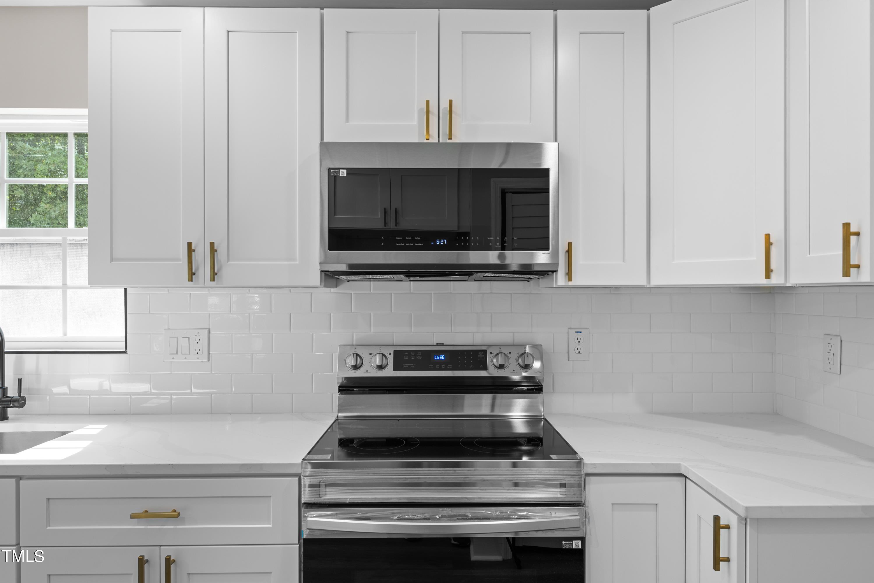 4228 Dalcross Road Raleigh, NC 27610 - Photo 12 of 27 10