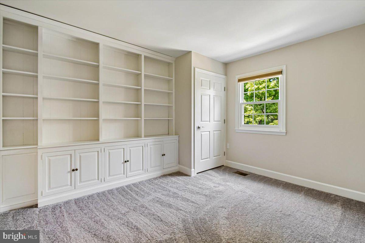 1005 Tapawingo Road Southwest Vienna, VA 22180 - Photo 28 of 76 Bedroom 2