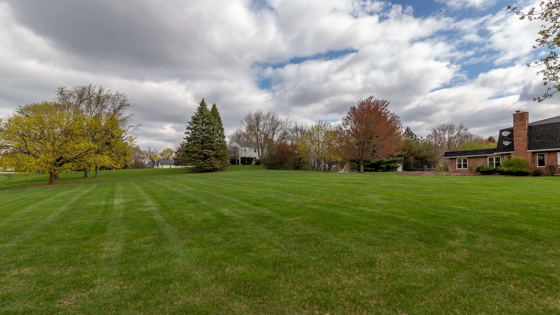 1276 Aberdeen Road Inverness, IL 60067 - Photo 4 of 48