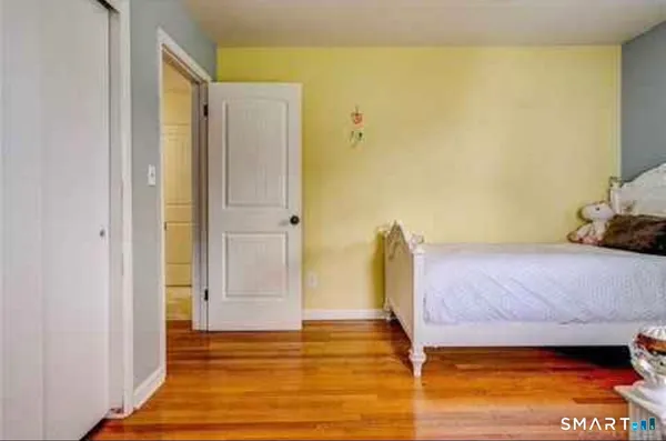 $3,800 | 127 Englewood Avenue, Bridgeport, CT 06606