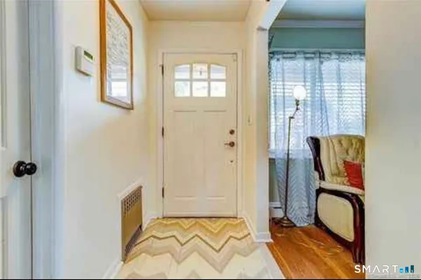 $3,800 | 127 Englewood Avenue, Bridgeport, CT 06606